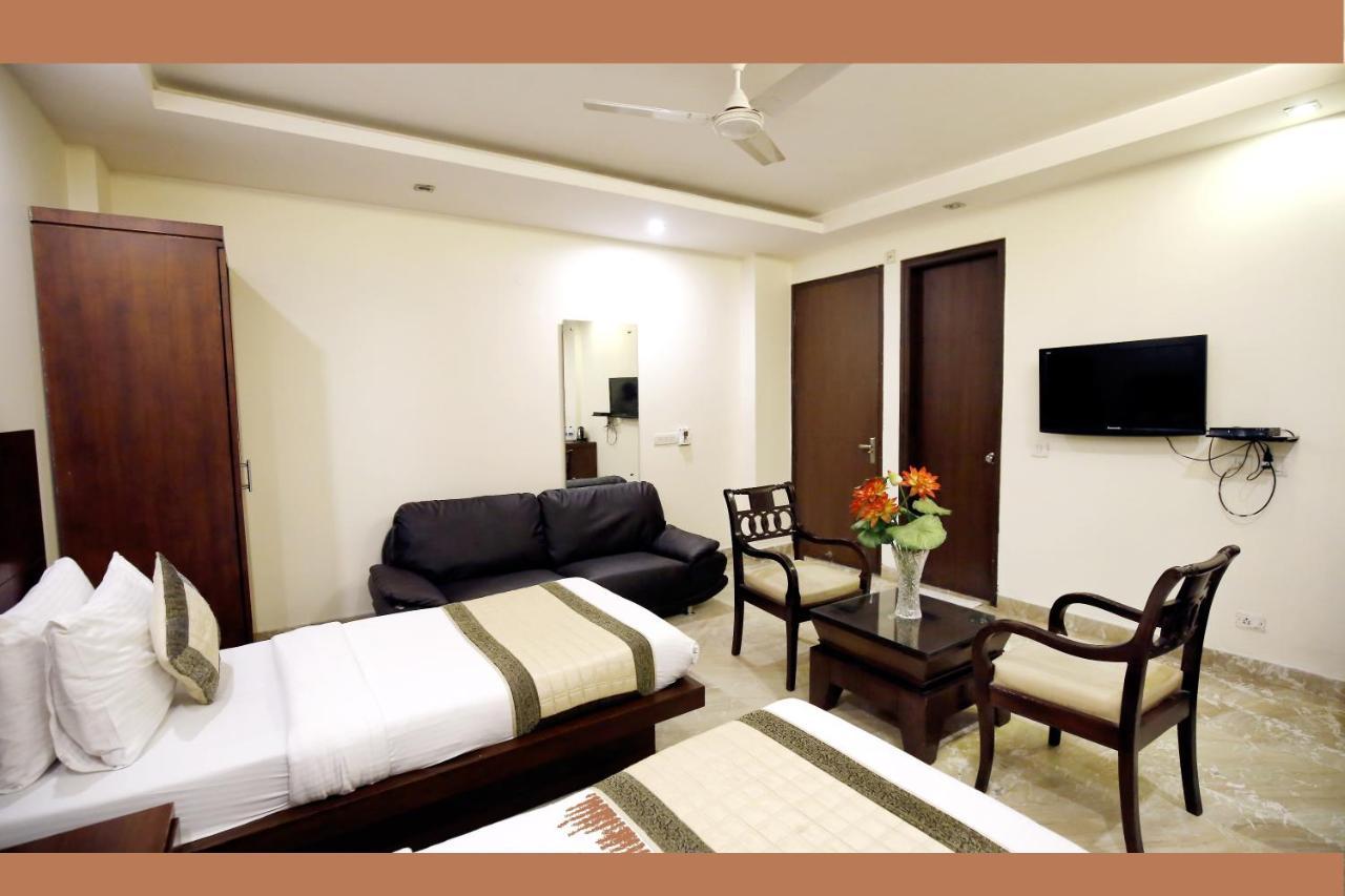 Hotel Paradise Inn-A Boutique Hotel Delhi Nuova Delhi Esterno foto