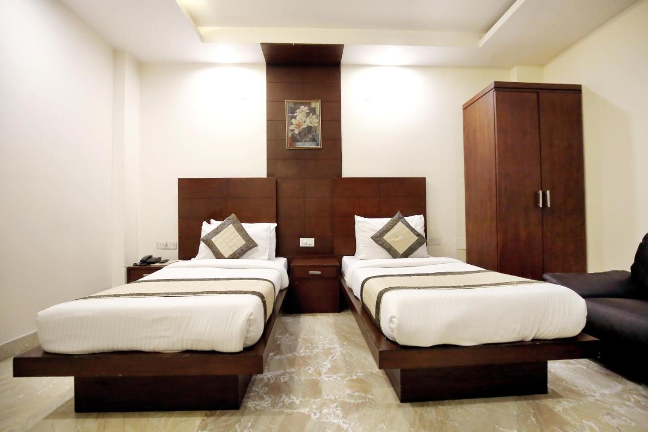 Hotel Paradise Inn-A Boutique Hotel Delhi Nuova Delhi Esterno foto
