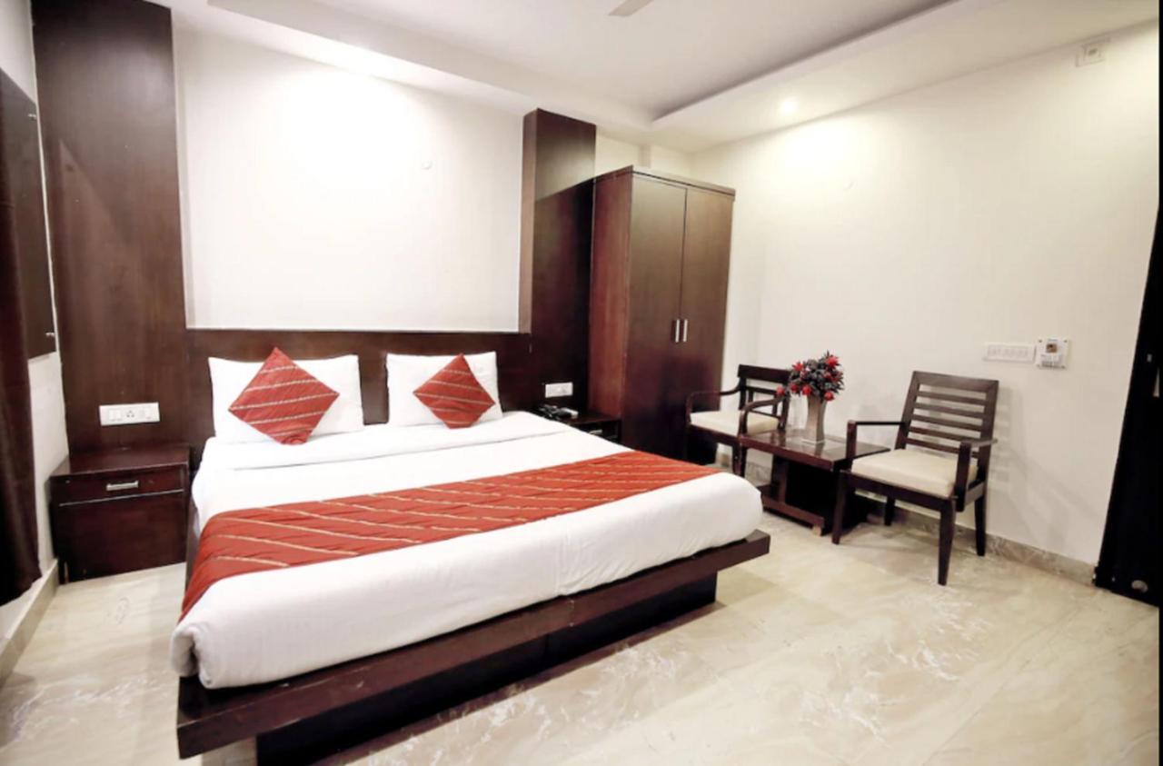 Hotel Paradise Inn-A Boutique Hotel Delhi Nuova Delhi Esterno foto